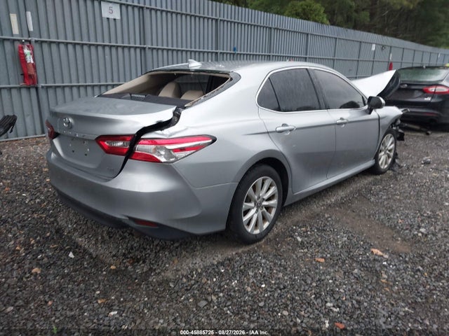 Продажа на аукционе авто 2020 Toyota Camry Le, vin: 4T1L11AK3LU395123, номер лота: 45885725