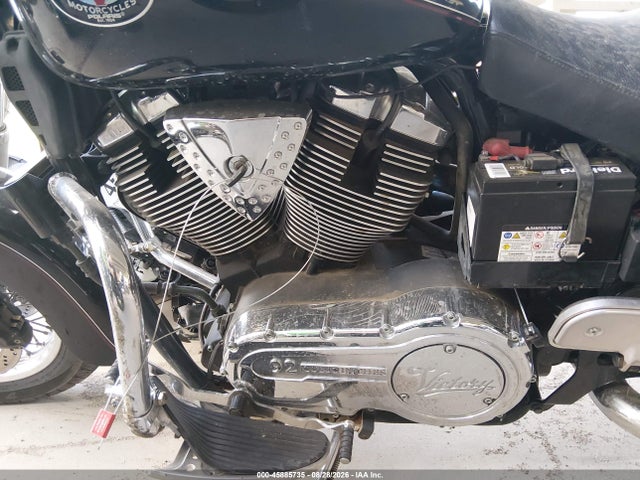 Продажа на аукционе авто 2002 Victory Motorcycles Deluxe Touring, vin: 5VPTD16D723001618, номер лота: 45885735