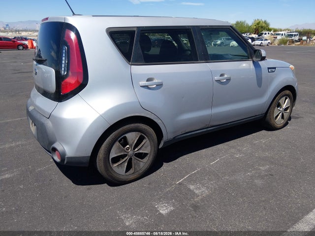 KIA Soul 2016 KNDJN2A26G7854381 Image 4