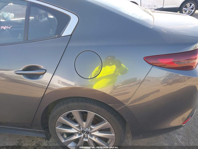 45885749 :رقم المزاد ، JM1BPABL2M1330854 vin ، 2021 Mazda Mazda3 Select مزاد بيع