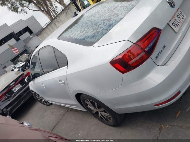 3VWDB7AJ0HM382242 Volkswagen Jetta 1.4t Se