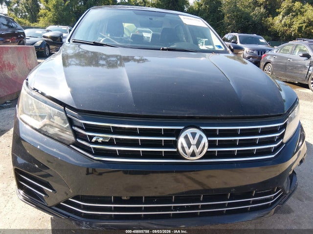 2017 Volkswagen Passat 1.8t R-line მანქანა იყიდება აუქციონზე, vin: 1VWDT7A39HC045584, აუქციონის ნომერი: 45885758