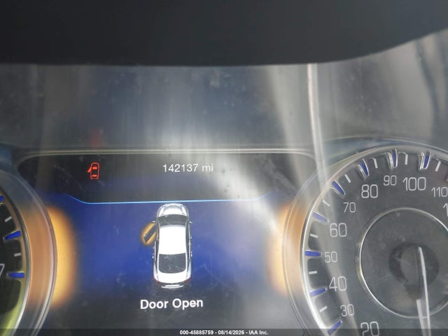 45885759 :رقم المزاد ، 1C3CCCCG2FN582083 vin ، 2015 Chrysler 200 C مزاد بيع