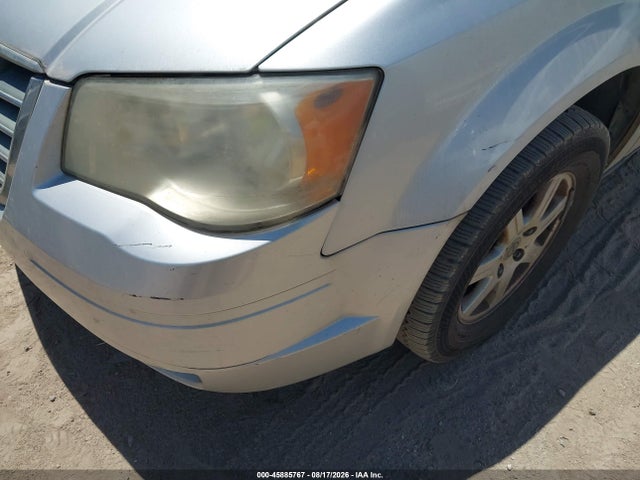 45885767 :رقم المزاد ، 2A4RR4DE3AR169781 vin ، 2010 Chrysler Town & Country Lx مزاد بيع