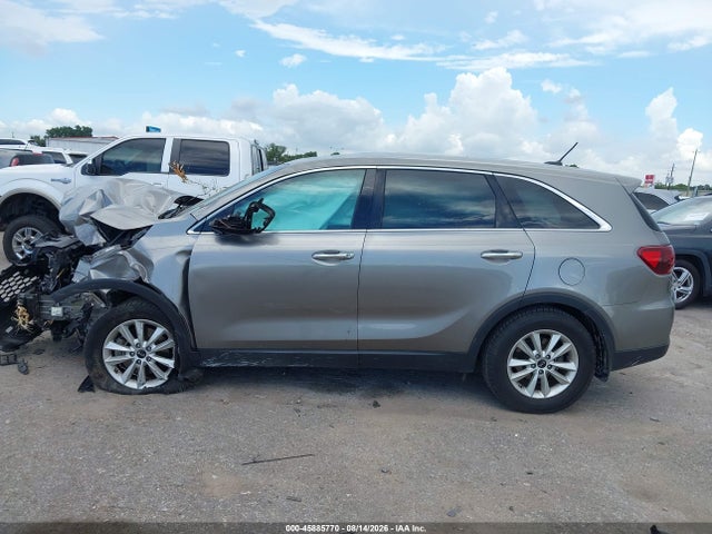 2019 Kia Sorento 2.4l L მანქანა იყიდება აუქციონზე, vin: 5XYPG4A3XKG500688, აუქციონის ნომერი: 45885770