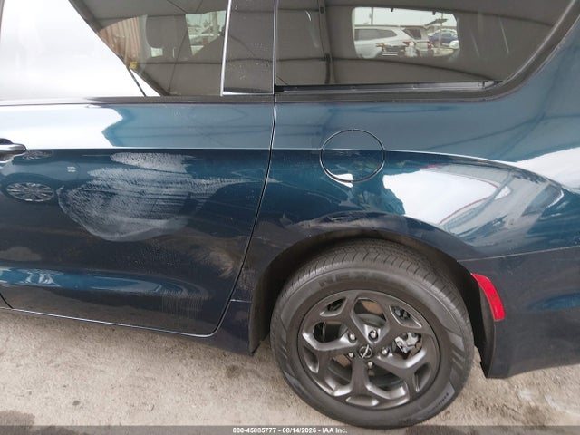 Chrysler Pacifica Hybrid Limited 2022 2C4RC1S72NR189777 Image 20