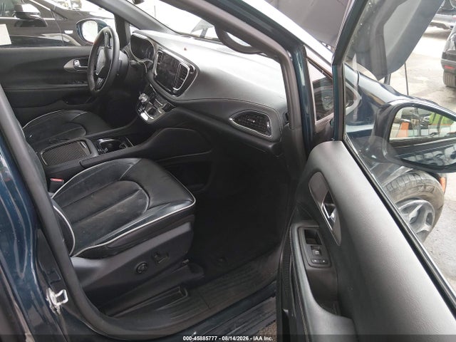 Chrysler Pacifica Hybrid Limited 2022 2C4RC1S72NR189777 Image 5