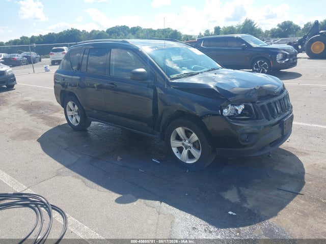2015 Jeep Compass Sport მანქანა იყიდება აუქციონზე, vin: 1C4NJDBB7FD332432, აუქციონის ნომერი: 45885781