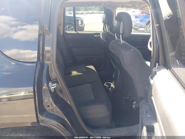 2015 Jeep Compass Sport მანქანა იყიდება აუქციონზე, vin: 1C4NJDBB7FD332432, აუქციონის ნომერი: 45885781