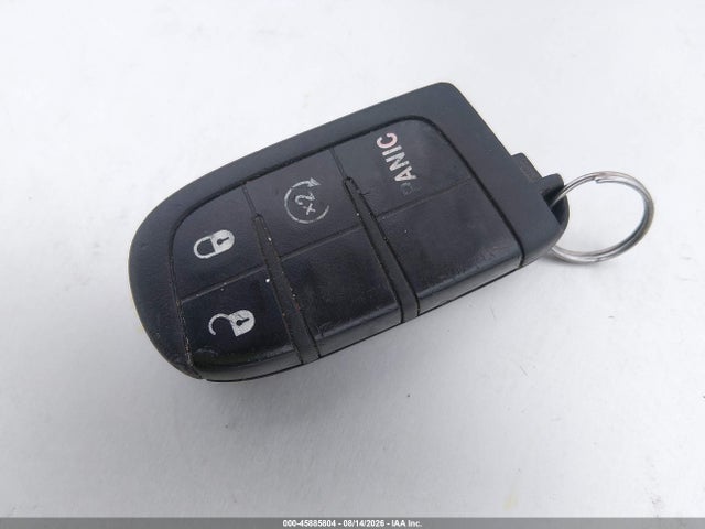 Продаж на аукціоні авто 2015 Jeep Renegade Latitude, vin: ZACCJBBT4FPB98078, номер лоту: 45885804