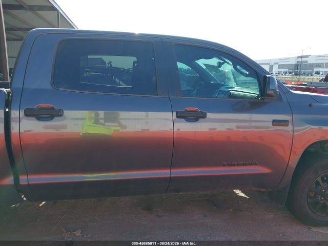 Продаж на аукціоні авто 2016 Toyota Tundra Trd Pro 5.7l V8, vin: 5TFDW5F11GX530346, номер лоту: 45885811