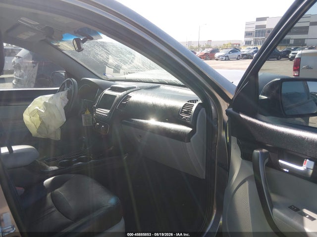2014 Kia Sorento Lx მანქანა იყიდება აუქციონზე, vin: 5XYKTCA68EG523174, აუქციონის ნომერი: 45885853