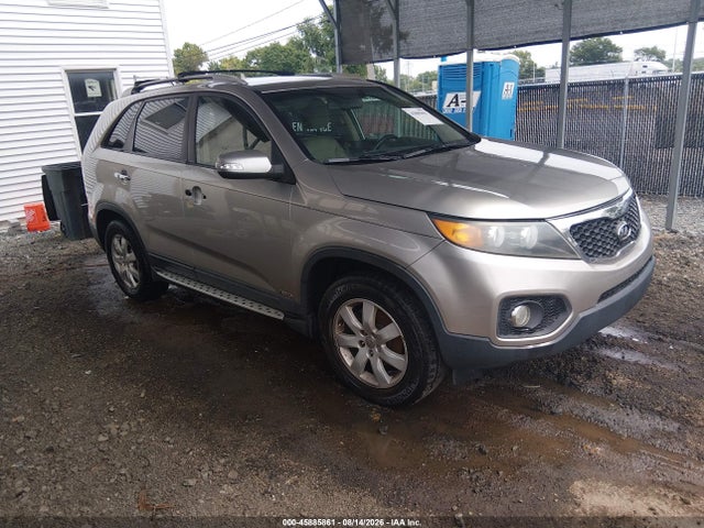 Продажа на аукционе авто 2013 Kia Sorento Lx V6, vin: 5XYKTDA22DG331153, номер лота: 45885861