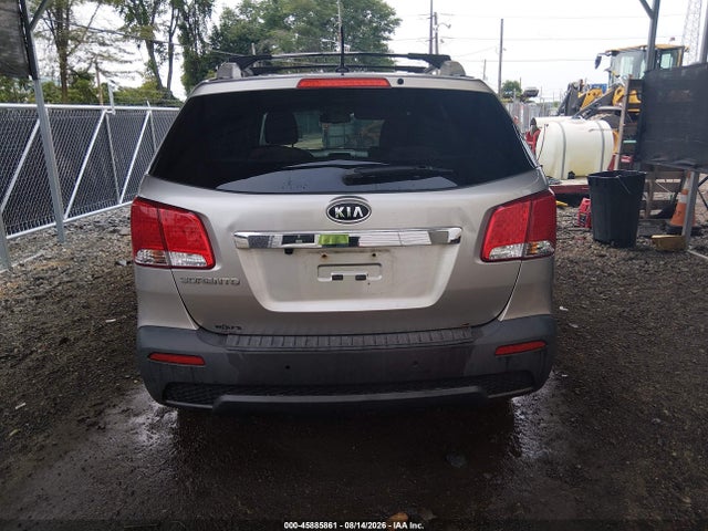2013 Kia Sorento Lx V6 მანქანა იყიდება აუქციონზე, vin: 5XYKTDA22DG331153, აუქციონის ნომერი: 45885861