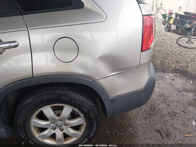 2013 Kia Sorento Lx V6 მანქანა იყიდება აუქციონზე, vin: 5XYKTDA22DG331153, აუქციონის ნომერი: 45885861