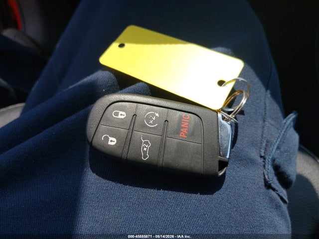 45885871 :رقم المزاد ، 3C4NJDCB9KT843093 vin ، 2019 Jeep Compass High Altitude 4x4 مزاد بيع