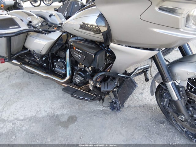 45885888 :رقم المزاد ، 1HD1TC626PB955937 vin ، 2023 Harley-davidson Fltrxse مزاد بيع