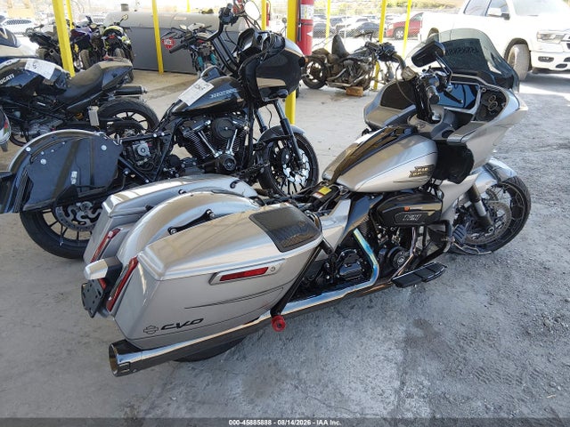 Harley-Davidson FLTRXSE 2023 1HD1TC626PB955937 Image 4