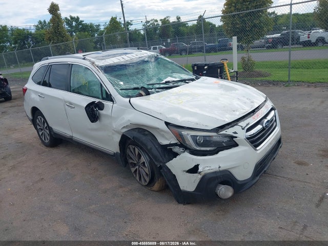 45885889 :رقم المزاد ، 4S4BSATC1J3339876 vin ، 2018 Subaru Outback 2.5i Touring مزاد بيع