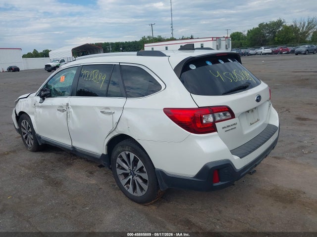 2018 Subaru Outback 2.5i Touring მანქანა იყიდება აუქციონზე, vin: 4S4BSATC1J3339876, აუქციონის ნომერი: 45885889