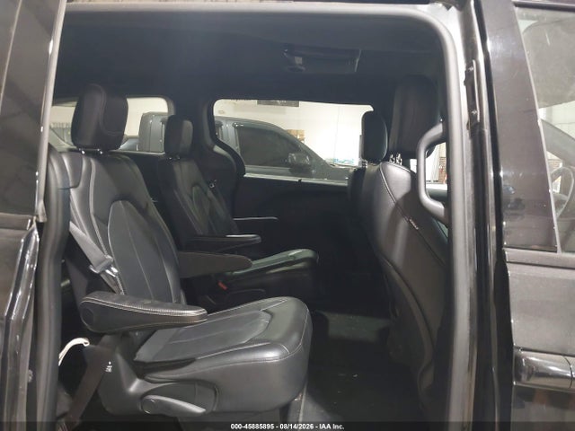 Продаж на аукціоні авто 2018 Chrysler Pacifica Touring L, vin: 2C4RC1BG8JR350787, номер лоту: 45885895