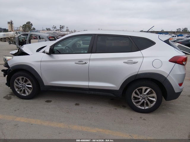 Hyundai TUCSON SE 2018 KM8J23A41JU773731 Image 15