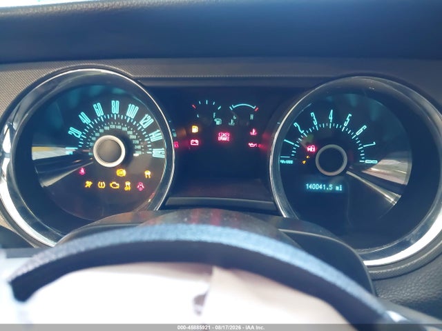 2013 Ford Mustang V6 მანქანა იყიდება აუქციონზე, vin: 1ZVBP8EMXD5219780, აუქციონის ნომერი: 45885921