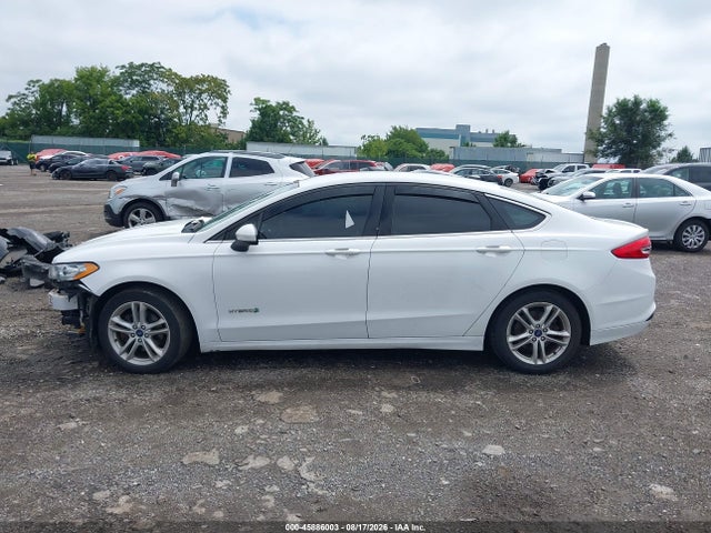 3FA6P0LU4JR152519 Ford Fusion Hybrid Se