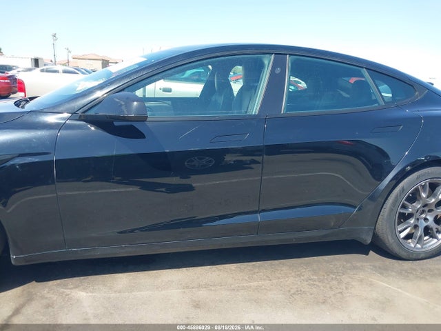 45886029 :رقم المزاد ، 5YJSA1E53NF490085 vin ، 2022 Tesla Model S Dual Motor All-wheel Drive مزاد بيع
