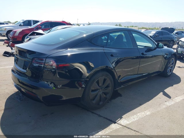 45886029 :رقم المزاد ، 5YJSA1E53NF490085 vin ، 2022 Tesla Model S Dual Motor All-wheel Drive مزاد بيع