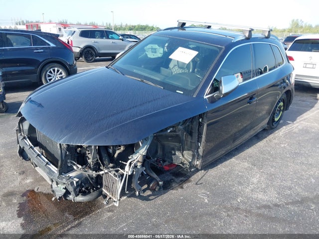 45886041 :رقم المزاد ، WA1A4AFY2J2050345 vin ، 2018 Audi Sq5 3.0t Premium Plus مزاد بيع