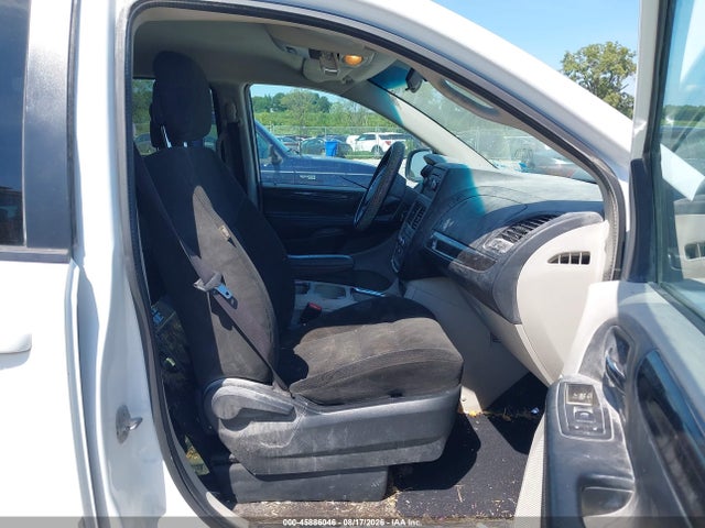 2015 Dodge Grand Caravan Sxt მანქანა იყიდება აუქციონზე, vin: 2C4RDGCG4FR745815, აუქციონის ნომერი: 45886046