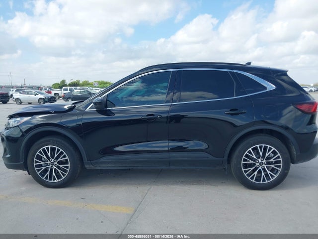 Продажа на аукционе авто 2025 Ford Escape Phev, vin: 1FMCU0E18SUA19972, номер лота: 45886051