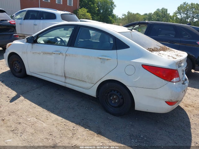 45886070 :رقم المزاد ، KMHCT4AE1FU915524 vin ، 2015 Hyundai Accent Gls مزاد بيع