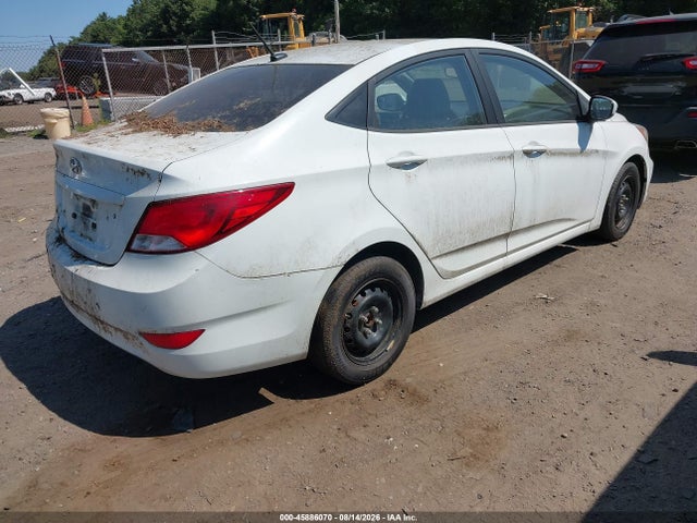 45886070 :رقم المزاد ، KMHCT4AE1FU915524 vin ، 2015 Hyundai Accent Gls مزاد بيع