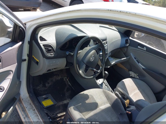 45886070 :رقم المزاد ، KMHCT4AE1FU915524 vin ، 2015 Hyundai Accent Gls مزاد بيع