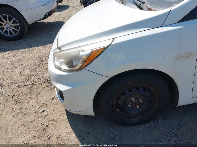 45886070 :رقم المزاد ، KMHCT4AE1FU915524 vin ، 2015 Hyundai Accent Gls مزاد بيع