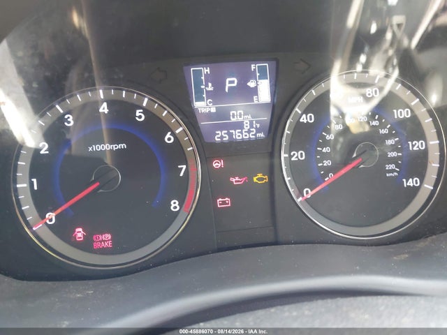 45886070 :رقم المزاد ، KMHCT4AE1FU915524 vin ، 2015 Hyundai Accent Gls مزاد بيع