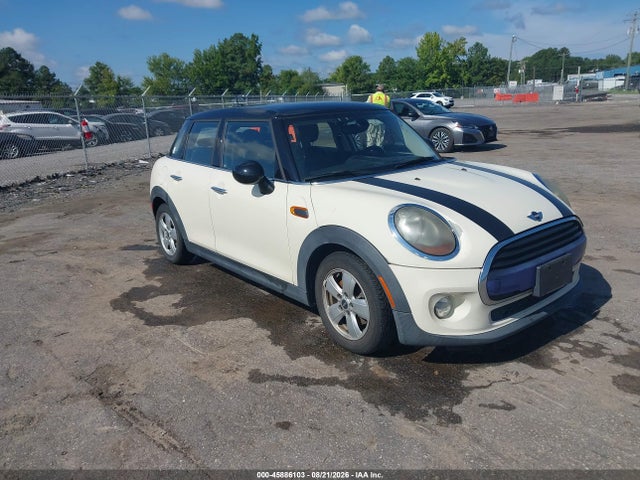 Продаж на аукціоні авто 2017 Mini Hardtop Cooper, vin: WMWXU1C52H2E18589, номер лоту: 45886103