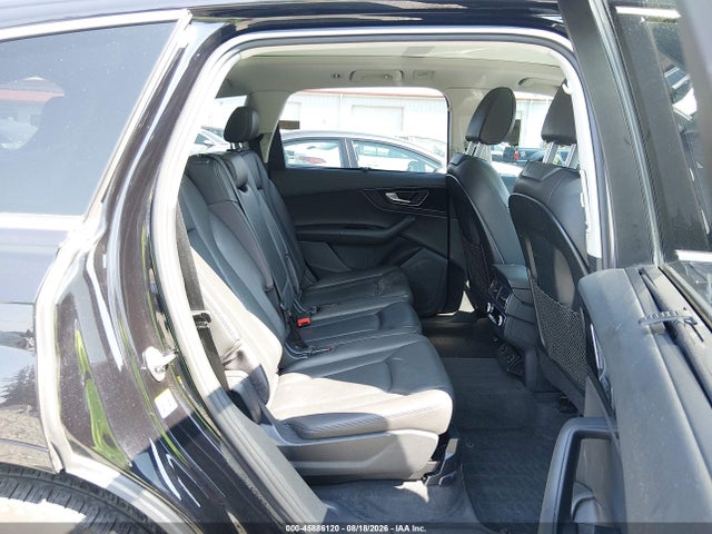 Audi Q7 2.0t Premium 2017 WA1LHAF71HD042255 Image 18