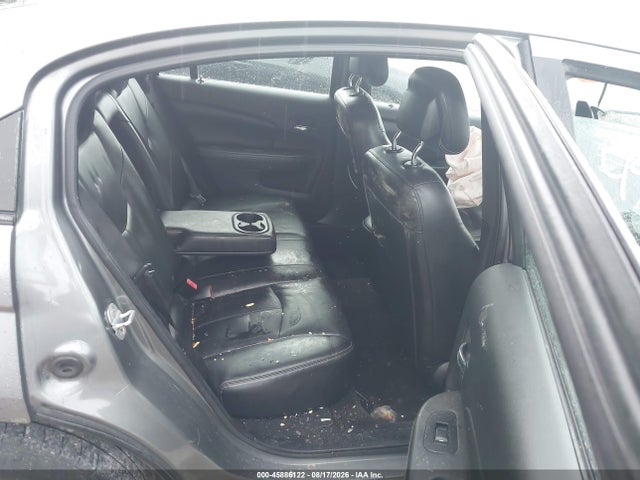 45886122 :رقم المزاد ، 1C3BC2FB0BN582373 vin ، 2011 Chrysler 200 Limited مزاد بيع