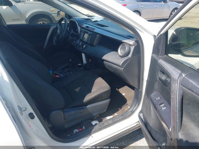 45886125 :رقم المزاد ، JTMZFREV4GJ087985 vin ، 2016 Toyota Rav4 Le مزاد بيع