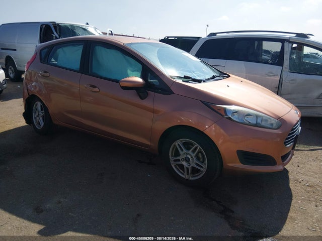 45886209 :رقم المزاد ، 3FADP4EJ0HM153448 vin ، 2017 Ford Fiesta Se مزاد بيع