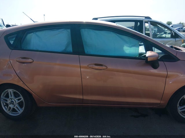 45886209 :رقم المزاد ، 3FADP4EJ0HM153448 vin ، 2017 Ford Fiesta Se مزاد بيع