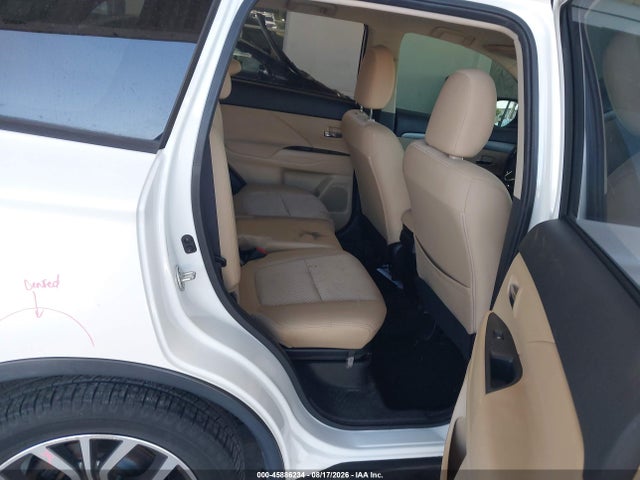 Продаж на аукціоні авто 2017 Mitsubishi Outlander Se, vin: JA4AD3A3XHZ063739, номер лоту: 45886234