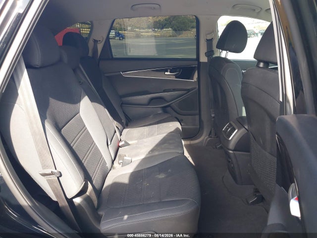 Продаж на аукціоні авто 2019 Kia Sorento 2.4l Lx, vin: 5XYPG4A36KG596982, номер лоту: 45886279