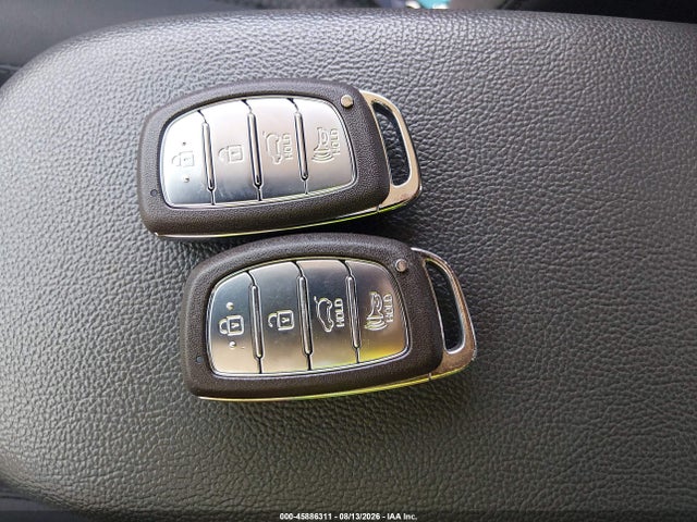 KMHC65LC5KU107082 Hyundai Ioniq Hybrid Blue