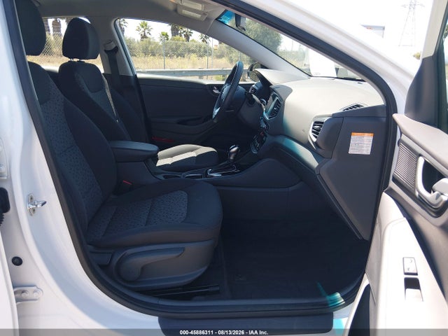 KMHC65LC5KU107082 Hyundai Ioniq Hybrid Blue