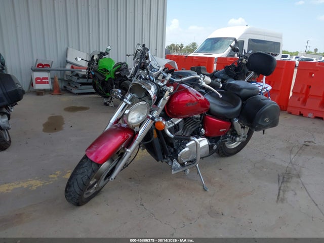 45886379 :رقم المزاد ، 1HFSC43024A401977 vin ، 2004 Honda Vt1100 C2 مزاد بيع