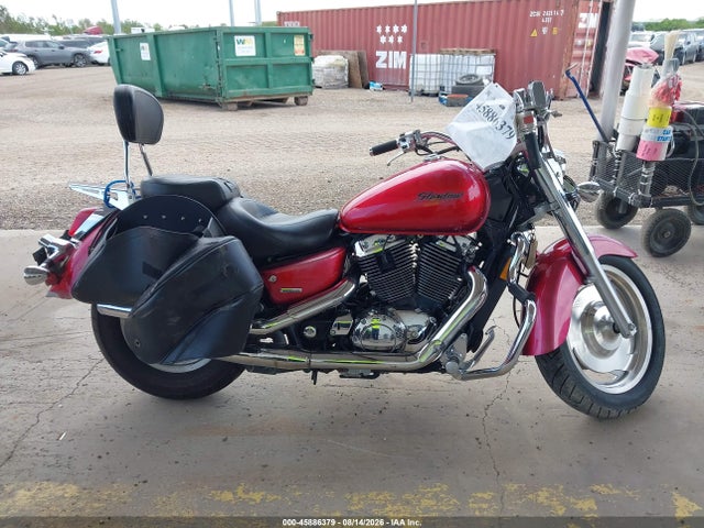 45886379 :رقم المزاد ، 1HFSC43024A401977 vin ، 2004 Honda Vt1100 C2 مزاد بيع